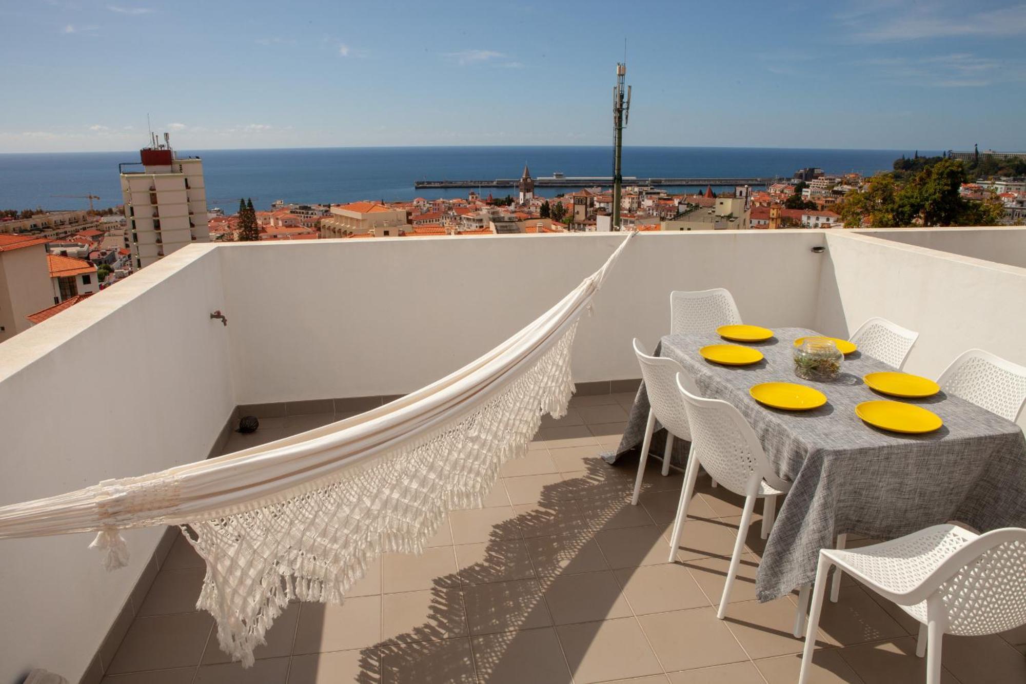 Rooftop Funchal - By Wehost Екстер'єр фото